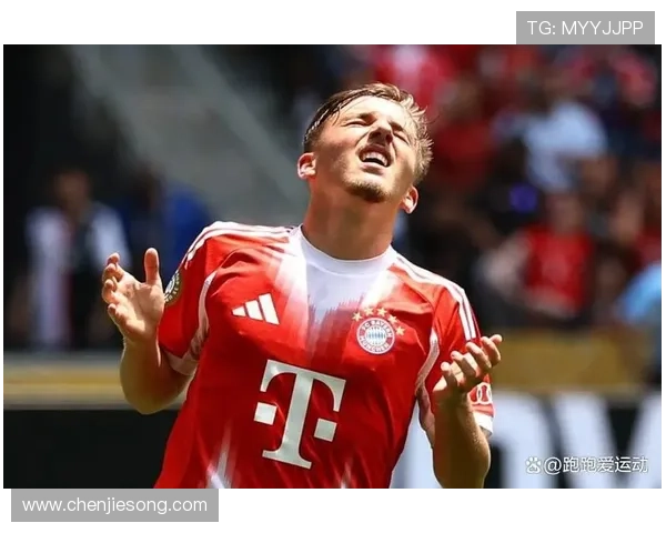 拜仁官方宣布天才新星伤情更新 拜仁官方宣布天才新星伤情更新